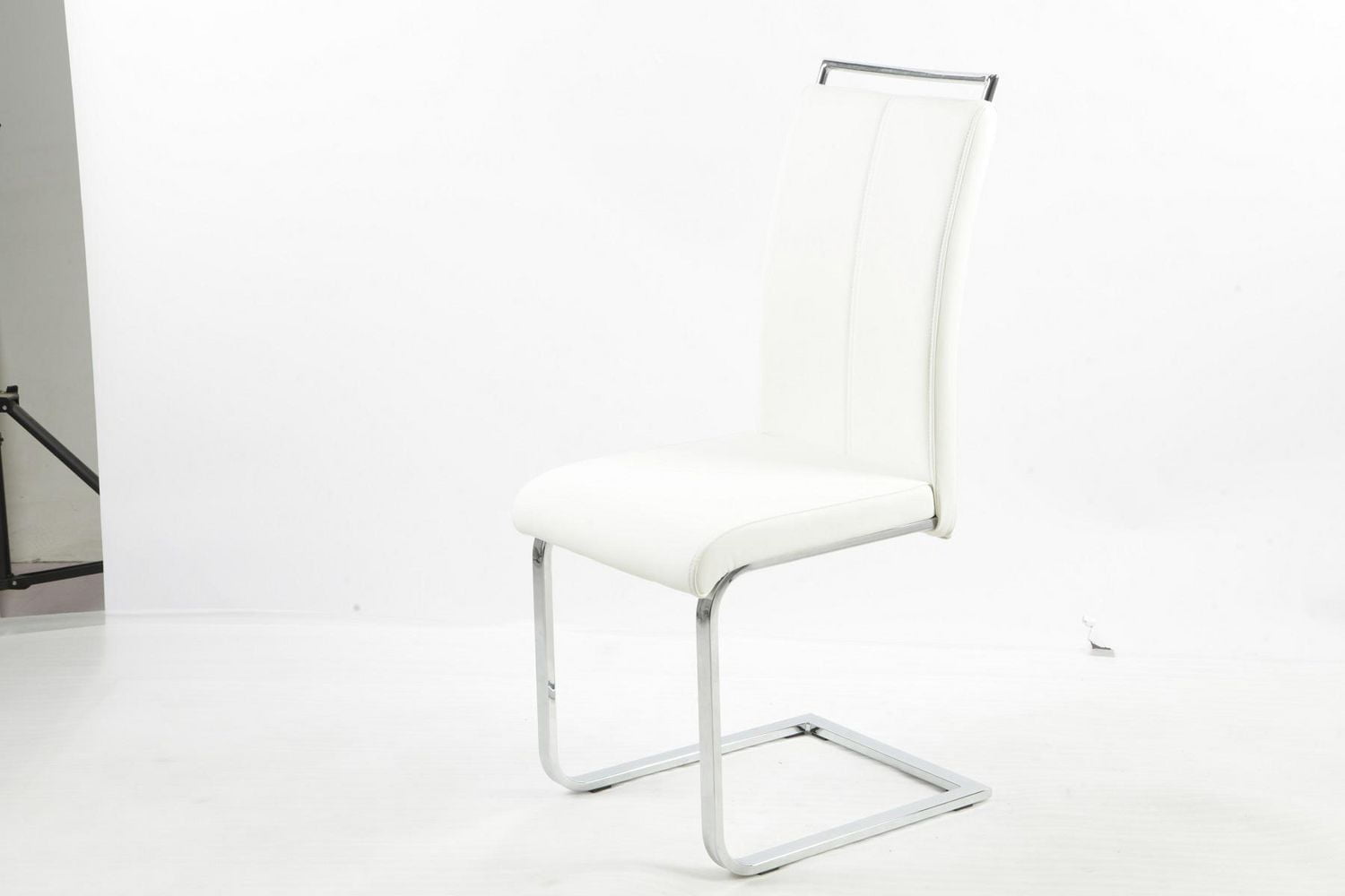 Chaises de salle à manger Aerys Max en PU blanc (ensemble de 4)