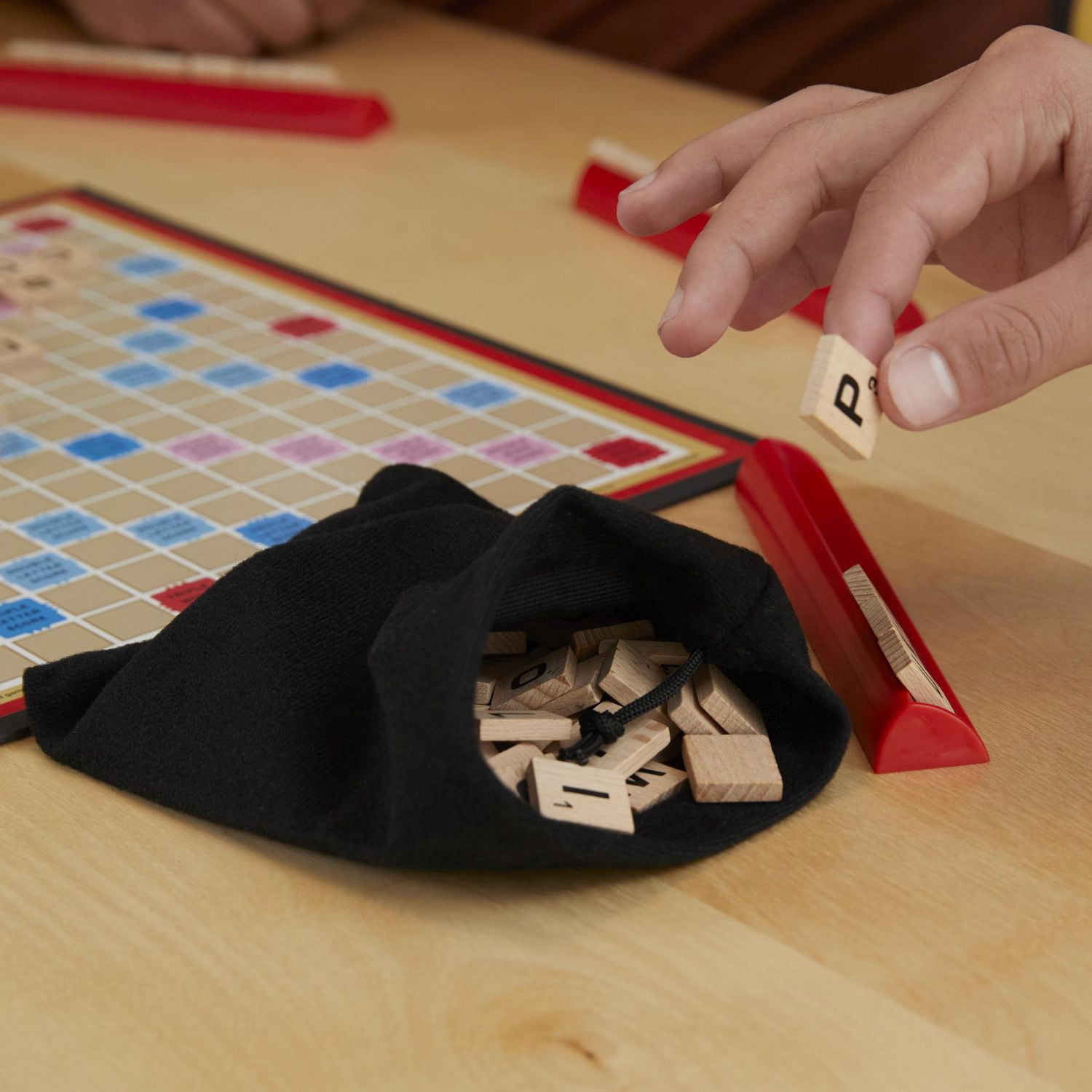 Jeu de Scrabble de Hasbro Gaming Version anglaise