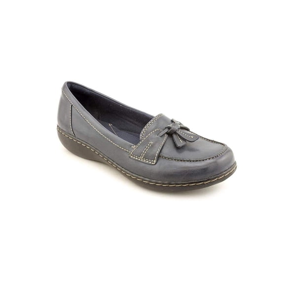Clarks Womens Ashland Bubble Leather Closed Toe Loafers