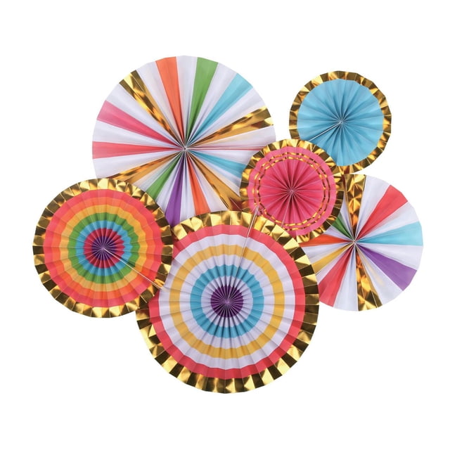 Ensemble de 6 Pcs d'Éventails en Papier Arc-en-Ciel avec six Éventails en Papier à Motif Arc-en-Ciel avec Bords en Feuille d'Or, Disposés sur un Fond Blanc, Idéal pour des accents Décoratifs dans les Maisons, les Fêtes, les Cafés Ou les Galeries d'Art, et Adapté pour Rehausser les Atmosphères d'Événements.