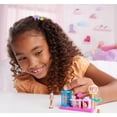 thumbnail image 4 of Barbie Mini BarbieLand Poupée et coffret de jeu Animalerie, 4 of 5