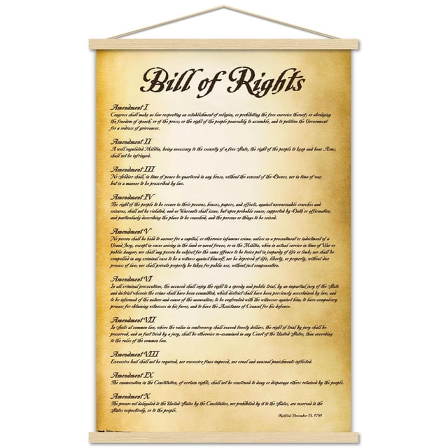 Les États-Unis d'Amérique - Affiche Murale de la Déclaration des Droits, 22,375 Pouces x 34 Pouces, Montrant le Texte des Dix Premiers Amendements de la Constitution Américaine en Noir sur un Fond de Style Parchemin, Monté avec des Barres en Bois en Haut et en Bas et une Corde Suspendue, Convient à un Usage Éducatif Ou Décoratif dans les Maisons, les Bureaux Ou les Salles de Classe.
