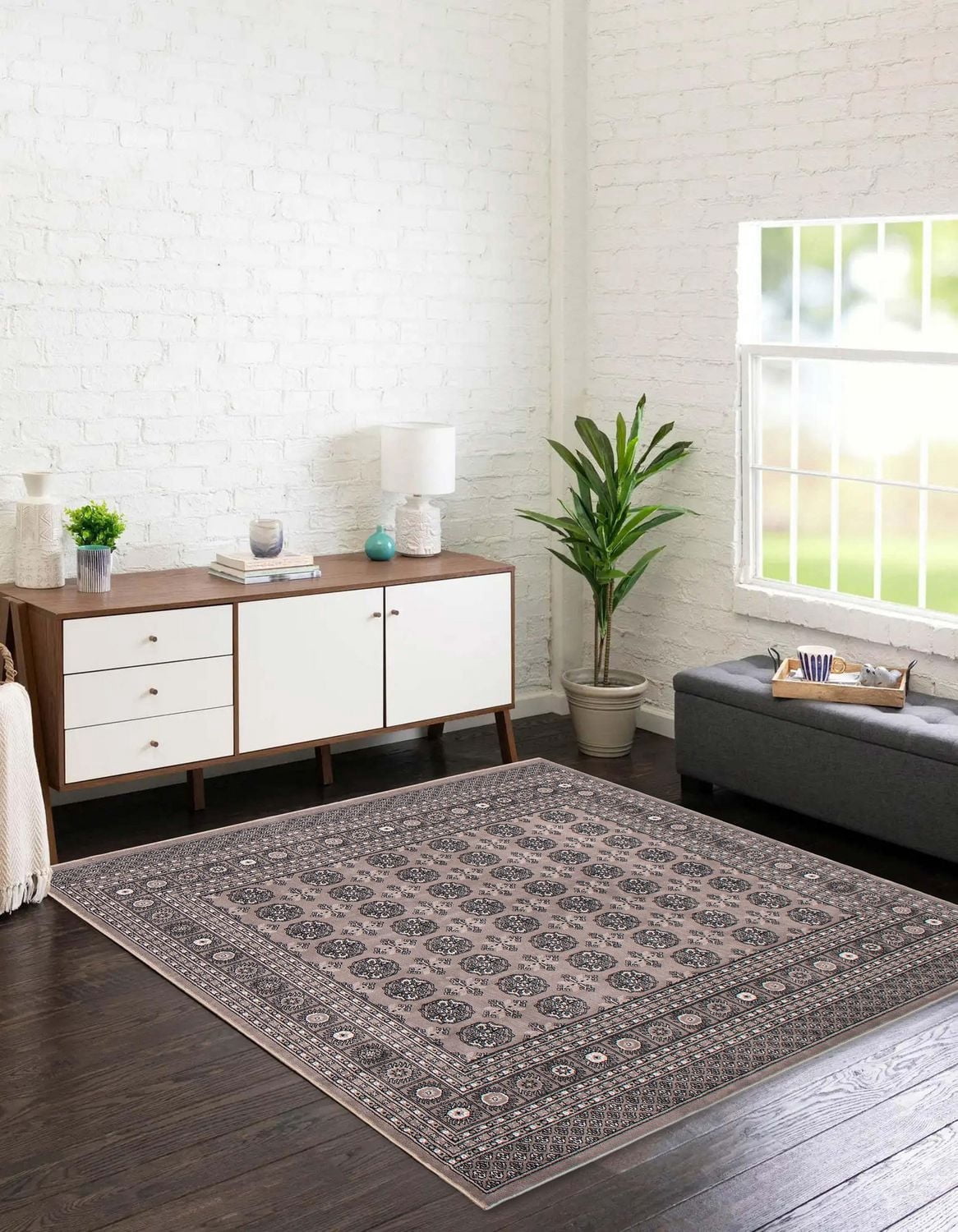 Tekke Oriental Area Rug for Living Room