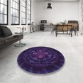 thumbnail image 4 of Ahgly Company Tapis Rond Lavable en Machine Intérieur Transitionnel Violet Profond, 7 Pieds Rond, 4 of 7