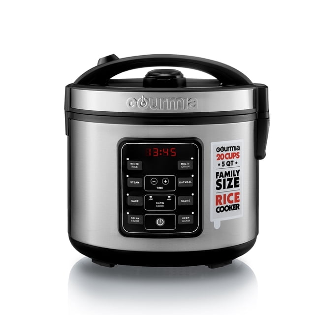 Gourmia Cuiseur à Riz 5 Qt (10 Tasses Cuites, 5 Tasses Non Cuites) avec Commandes Numériques et 10 Fonctions de Cuisson, Acier Inoxydable. une Vue Orientée vers l'Avant du Cuiseur à Riz Mettant en Valeur Son Corps en Acier Inoxydable, Panneau de Commande Numérique avec 10 Fonctions de Cuisson, et une Capacité Familiale Allant jusqu'à 20 Tasses de Riz Cuit. Comprend un Plateau Vapeur pour la Cuisson Simultanée de Légumes Ou de Protéines, et Comprend une Minuterie à Délai de 24 Heures et une Fonction de Maintien au Chaud Automatique