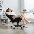 thumbnail image 2 of Vinsetto 6 Point Vibrating Massage Office Chair High Back Executive Chair, 2 of 10