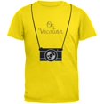 thumbnail image 1 of T-Shirt Adulte Jaune avec Caméra Suspendue en Vacances, 1 of 1