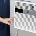 thumbnail image 4 of HomePointe Climatiseur de Fenêtre 10000 BTU avec Télécommande et Panneau Numérique LED, 4 of 6