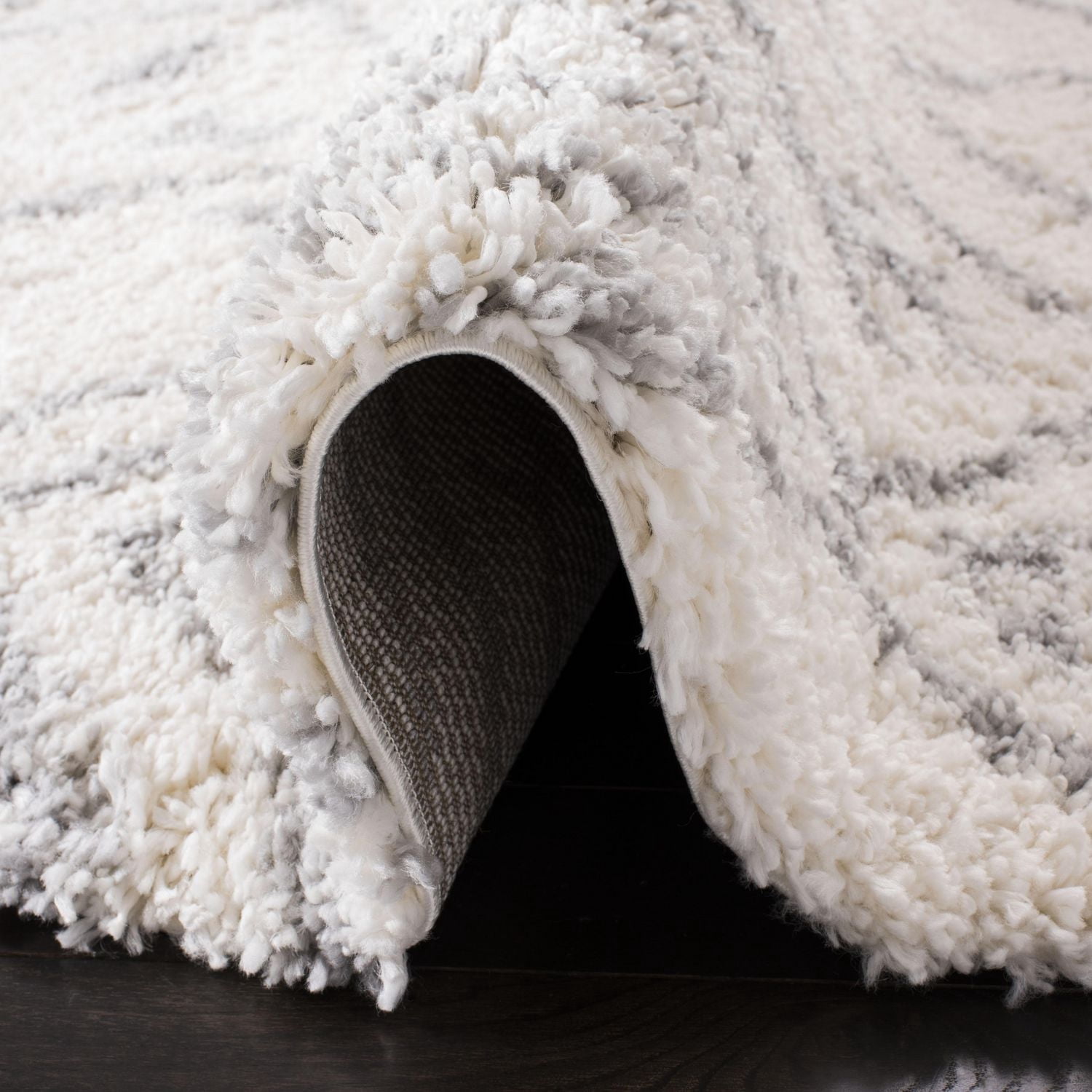 Safavieh Fontana Rida Tapis Peluche Shag