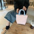 thumbnail image 1 of Sac à Bandoulière pour Femmes à Couleurs Contrastées, Sac pour Dame à Coutures, Petit Sac de Magasinage sous l'Aisselle, 1 of 7