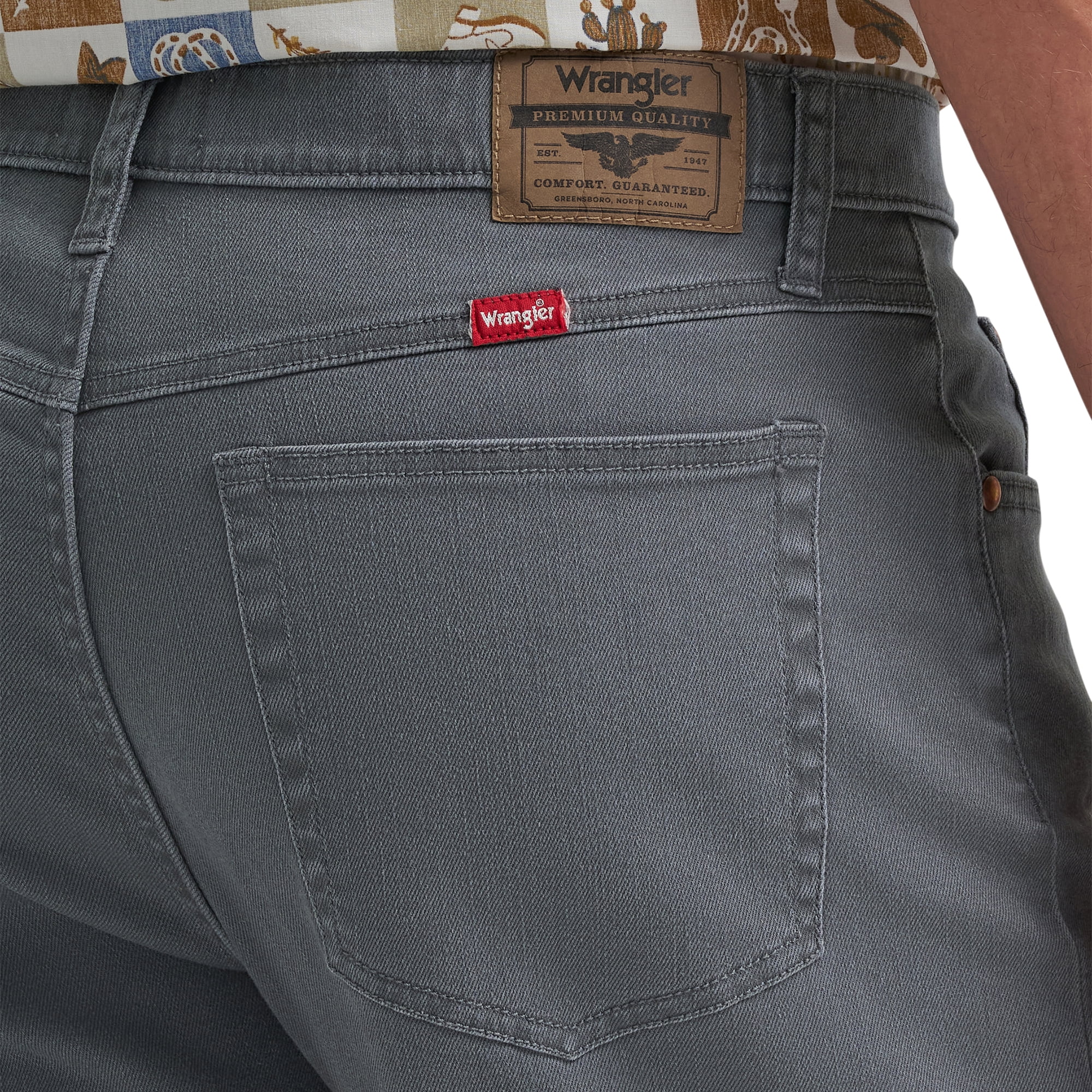 Short en denim extensible à cinq poches pour homme, coupe régulière Wrangler®