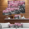 thumbnail image 4 of Designart Fleurs de cerisier Art mural sur toile, 4 of 4