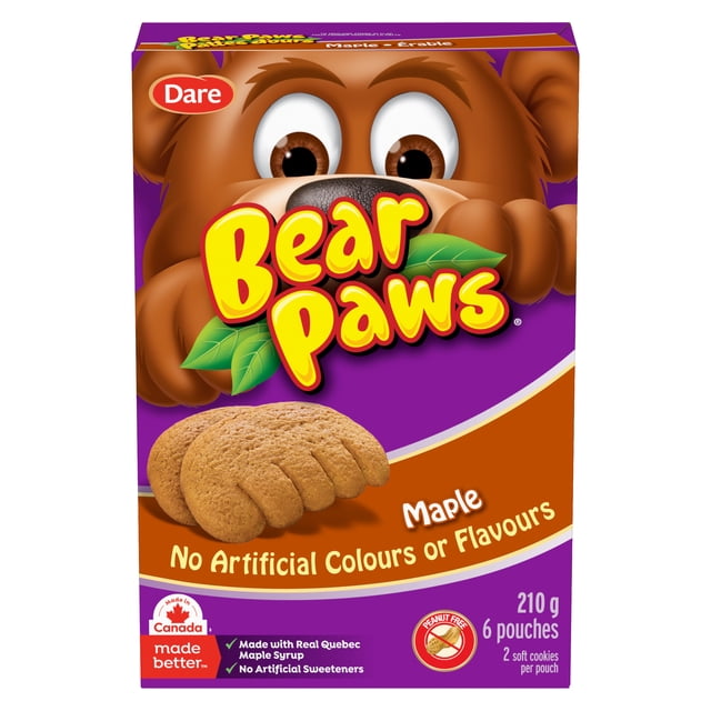 Pattes D'ours Boîte de Biscuits à l'Érable Montrant un Ourson de Dessin Animé Tenant le logo Pattes D'ours sur un Fond Violet et Brun, avec Deux Biscuits Doux à Saveur d'Érable sur la Photo. l'Emballage Ne Déclare Pas de Colorants Ni d'Arômes Artificiels, Fait avec du Vrai Sirop d'Érable du Québec, Sans Arachides, et Contient 6 Sachets Emballés Individuellement, Totalisant 210 Grammes, Convient aux Boîtes à Lunch et aux Collations.