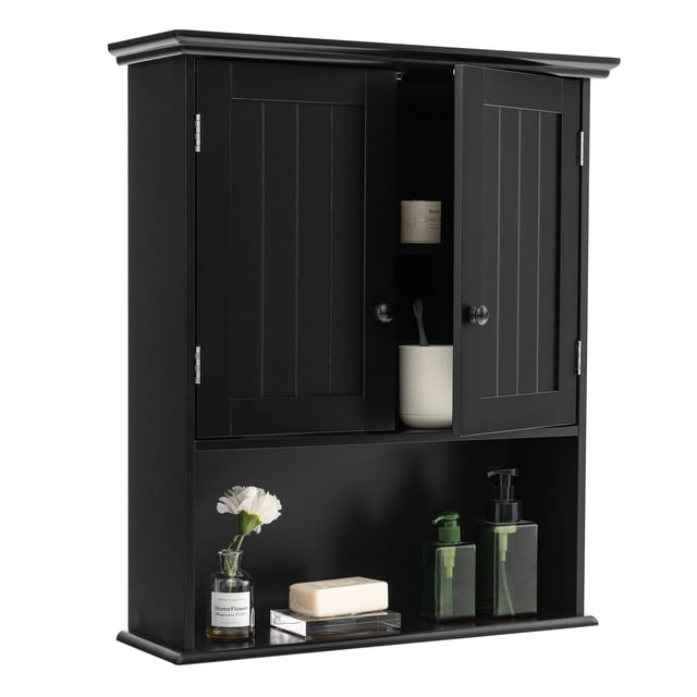Topbuy Armoire à Pharmacie Murale à Double Porte avec Compartiment Ouvert et Tablette Ajustable en Noir. l'Armoire Présente une Conception à 3 Niveaux avec une section Supérieure à Double Porte pour un Rangement Dissimulé et une Tablette Inférieure Ouverte pour les Articles Utilisés Fréquemment. Fabriquée en MDF durable avec une Finition Lisse et Facile à Nettoyer, Elle Comprend une Tablette Réglable à 3 Positions pour un Rangement flexible. la Conception Murale Optimise l'Espace vertical, la Rendant Adaptée aux Salles de Bain, Cuisines Ou Buanderies. Dimensions : 23,5 Pouces de Large, 8 Pouces de