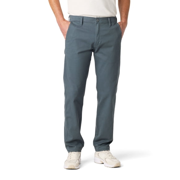 Levi Strauss Signature™ Men’s Essential Straight Chino