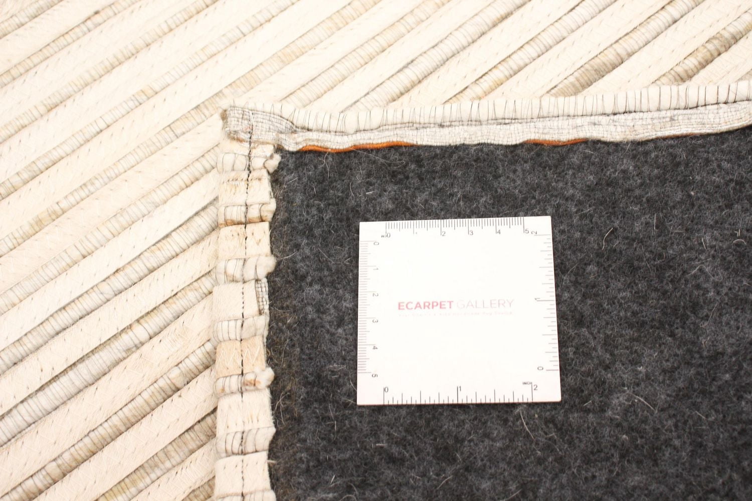 ECARPETGALLERY Tapis Fait à la Main pour Salon, Salle à Manger et Chambre à Coucher Contemporain Collection Patchwork en cuir 5'3" x 7'4" en Ivoire