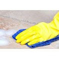 thumbnail image 3 of Handgard Gants en Latex Grands Doublés en Flocage Jaunes 12 Paires (4/caisse) - Réutilisables, Prise Texturée, 3 of 4