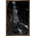 thumbnail image 1 of Michael Jordan - Noir et blanc, 1 of 4