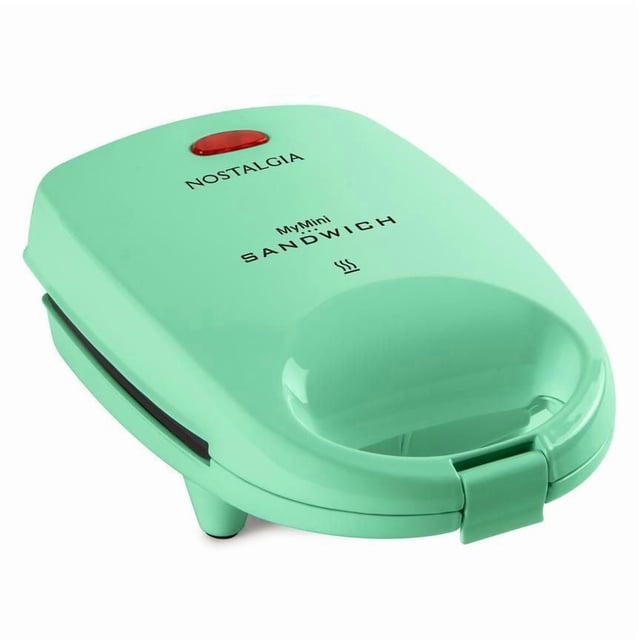 Nostalgia MyMini Machine à Sandwich Électrique Personnelle Vert Menthe avec design compact et Arrondi, Voyant d'Alimentation Rouge, Texte de Marque Noir, Poignée au Toucher Froid et Loquet Verrouillable, Convient aux Sandwichs Rapides et aux Petits Espaces de Cuisine.