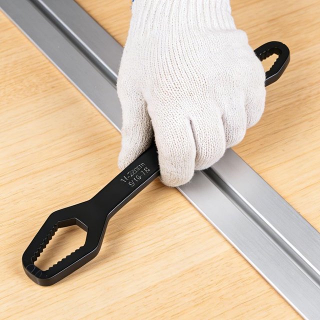 JZCHUNTOY Ensemble de Clés Réglables 3 Pcs, Clés Croissantes à Poignée Auto-Serrante, Clés à Mâchoires Larges Haute Dureté Antirouille, Outils de Réparation Universels pour l'Entretien de Bicyclette à la Maison, au Garage et sur Pipeline