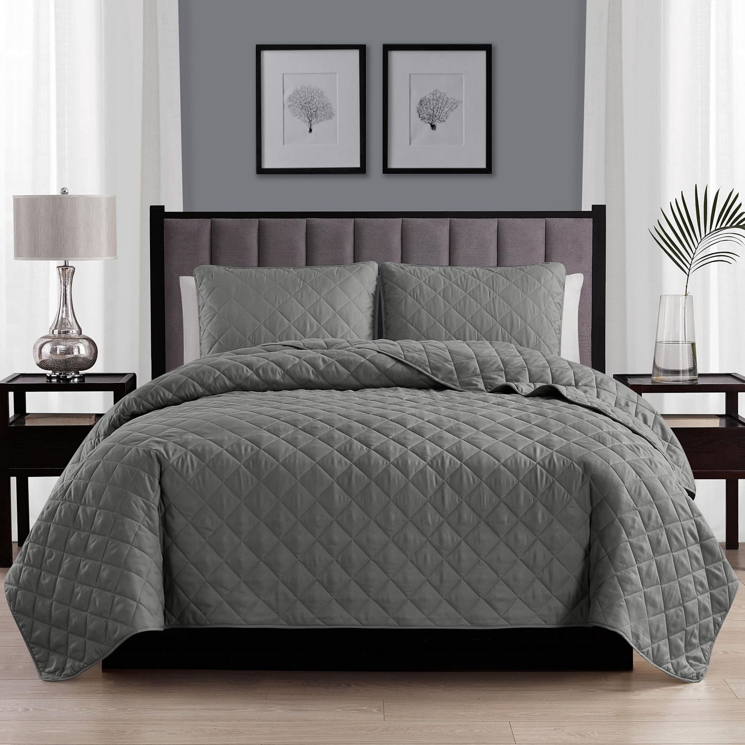 Swift Home Diamond Quilt Set