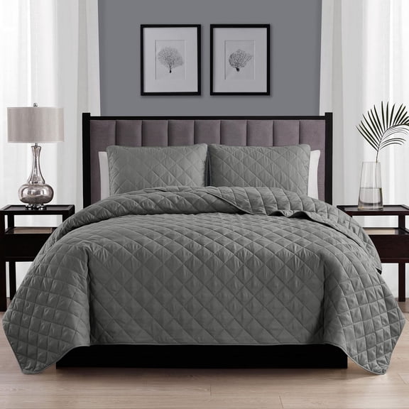 Swift Home Diamond Quilt Set