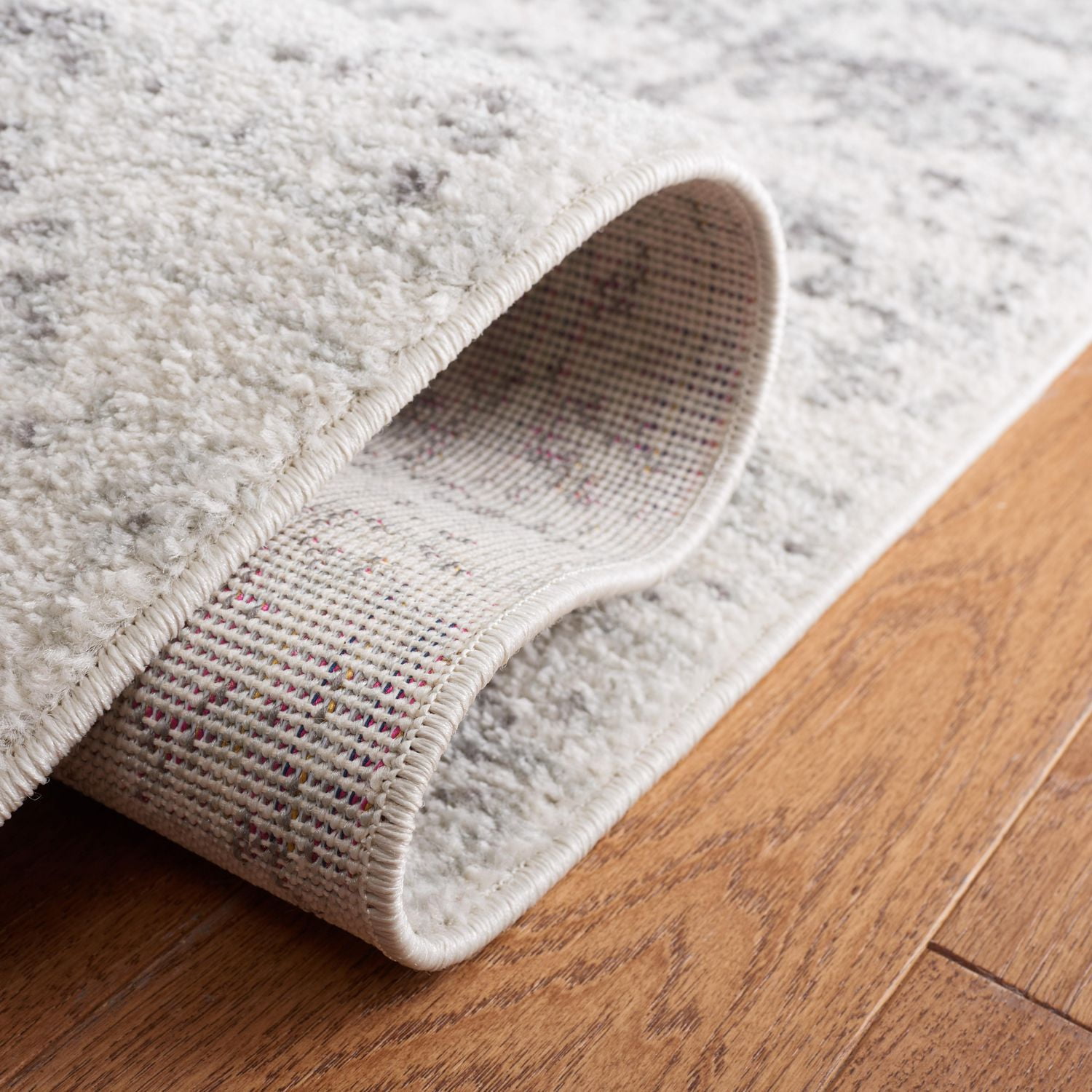 SAFAVIEH Madison Katina Tapis Traditionnel Délavé