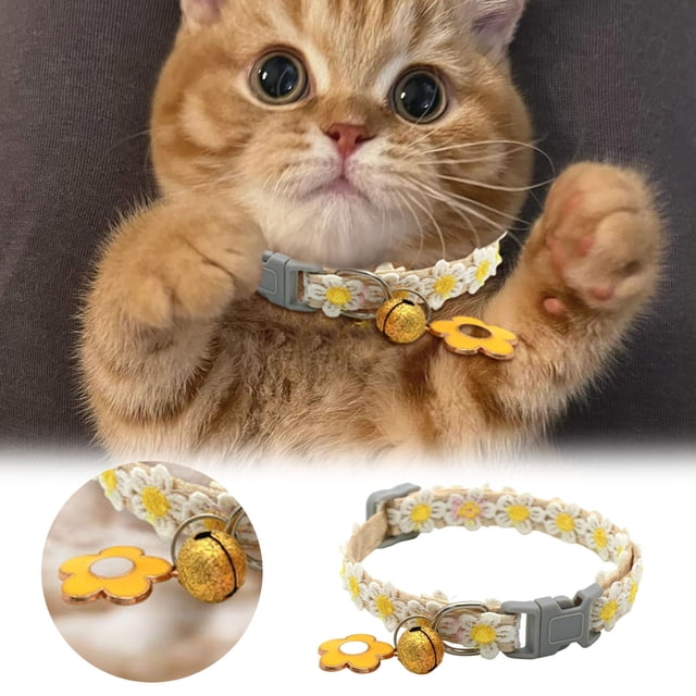 Pet Collars Cat Collar Breakaway And Pendant Adjustable Collars For Small Cats Party Collar Neck Ring. A small cat wearing an adjustable flax collar with a breakaway clasp, floral pattern, and yellow pendant. Designed for small cats, this party collar doubles as a stylish neck ring for everyday use.