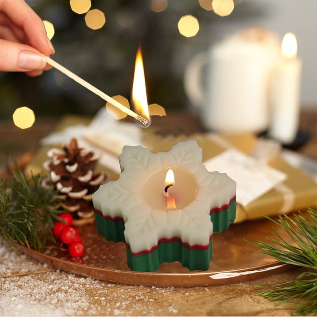 PEONAVET Holiday Candles Winter Aroma Candle Ambiance Sensation Snowflake Wholesale Christmas Modeling Small Gift Christmas Candle