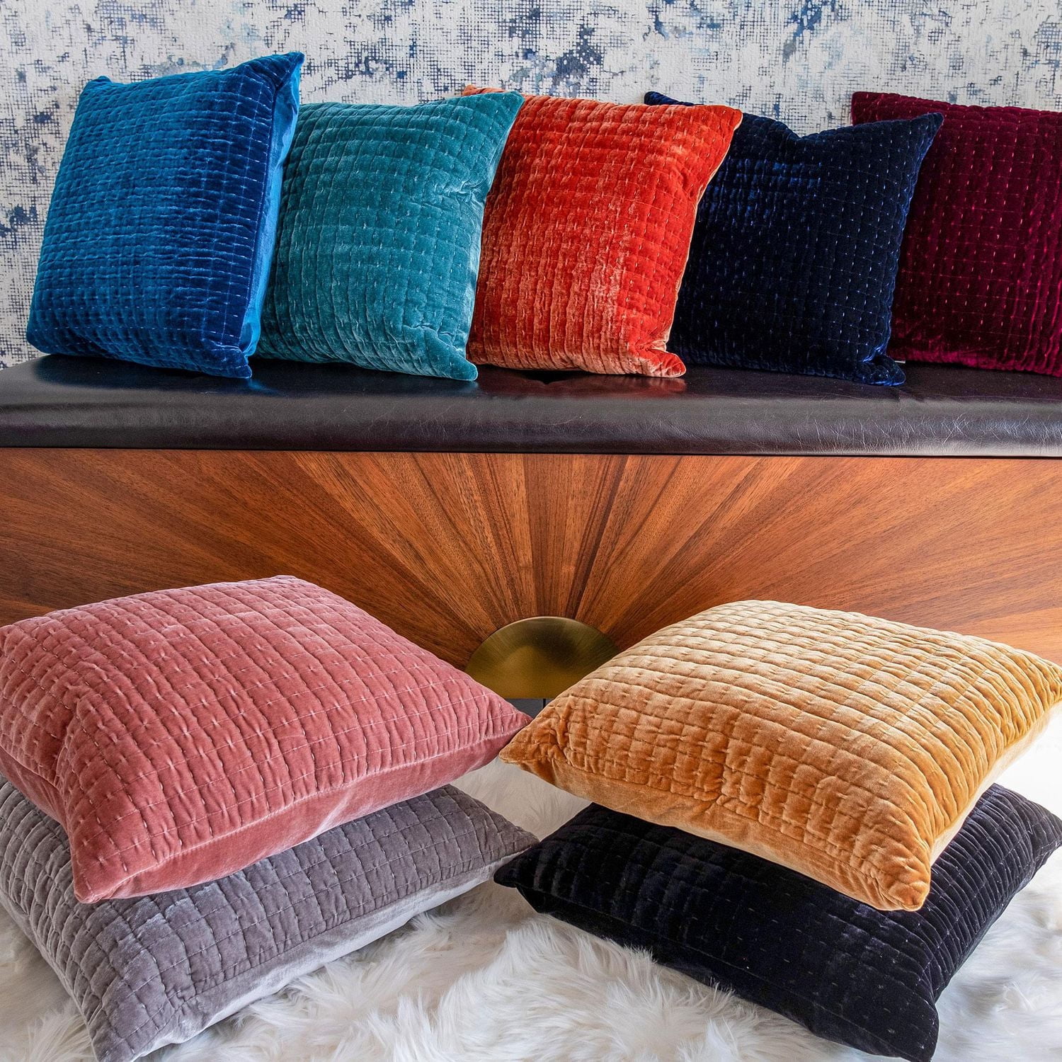 Ensemble de 2 Gouchee Home Layla Coussin en Velours 18 x 18 po