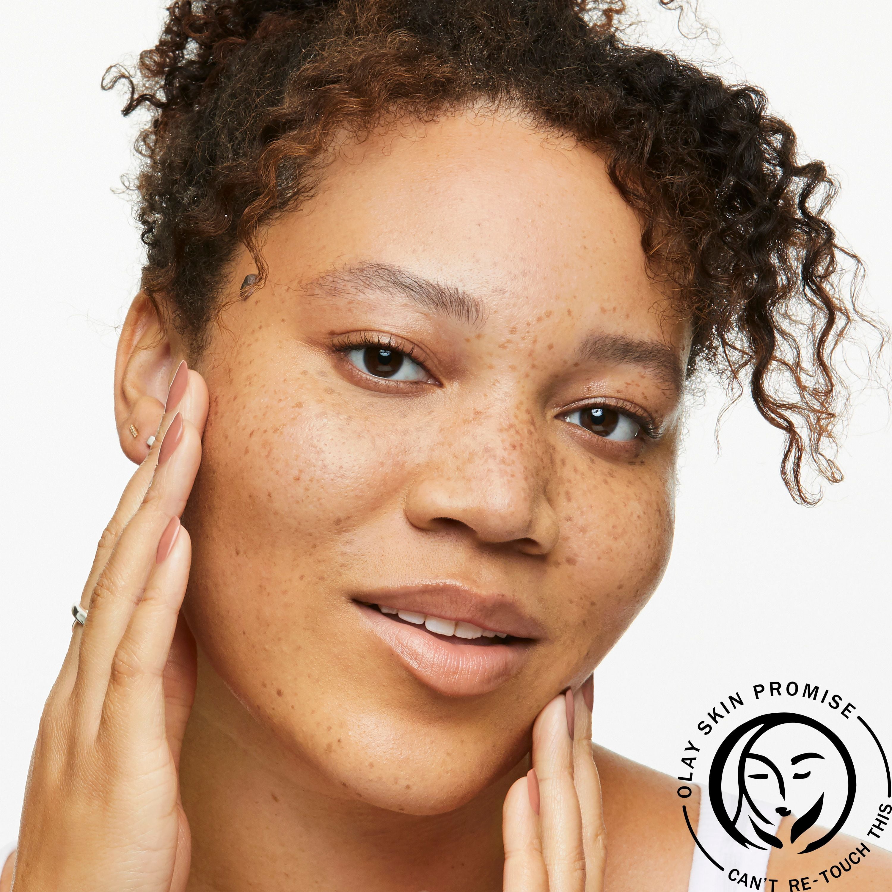 Olay Niacinamide + Peptide 24 Nettoyant pour le Visage, Purifiant, Sans Sulfate
