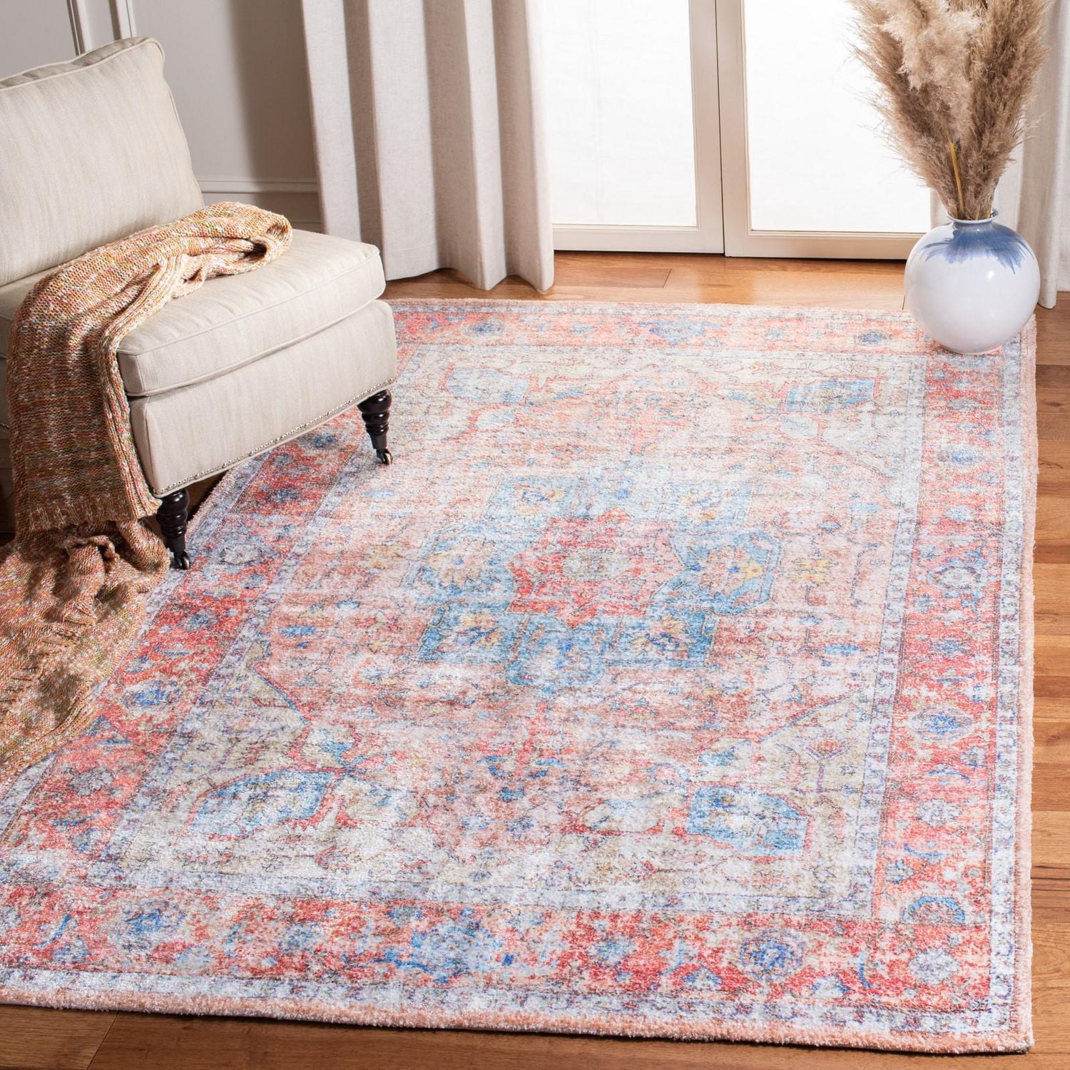 Safavieh Saffron Algernon Distressed Oriental Area Rug