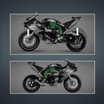 thumbnail image 3 of LEGO Technic Moto Kawasaki Ninja H2R 42170 Ensemble de construction (643 pièces), 3 of 6