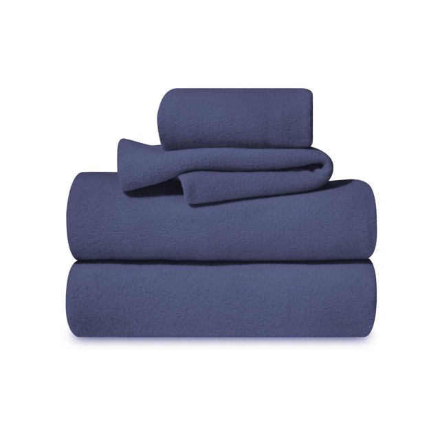 Northern Comfort Ensembles de Draps en Molleton Polaire Bleu Foncé, Incluant un Drap Plat 90x102 Pouces, un Drap-Housse 60x80 Pouces et Deux Taies d'Oreiller 20x30 Pouces, Empilés pour Montrer le Tissu en Molleton de polyester Doux, Chaud et Léger, Idéal pour les Nuits Canadiennes Plus Froides et une Literie Douillette.