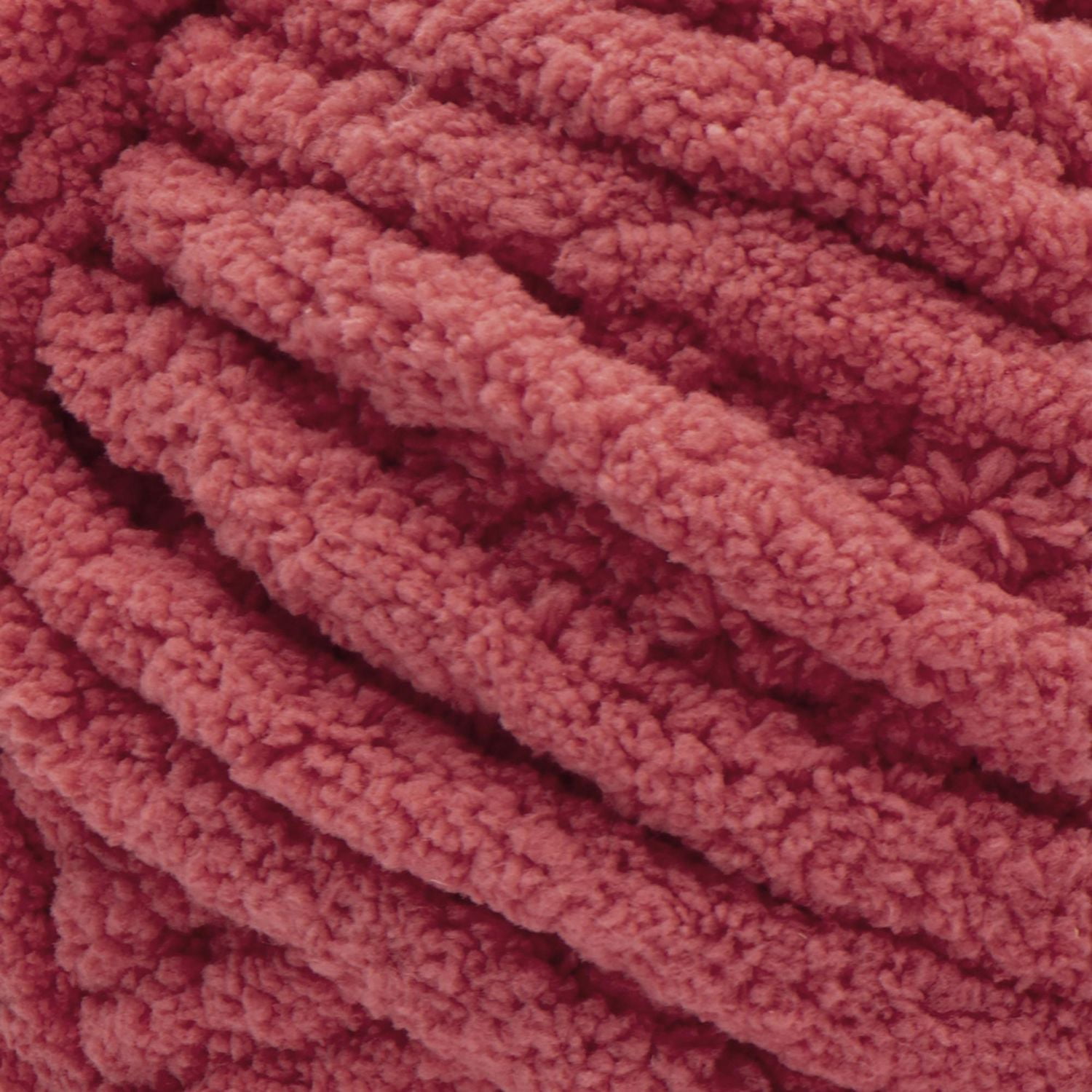 "Bernat® Fil Couverture Extra™, Polyester #7 Jumbo, 10,5oz/300g, 97 Yards"