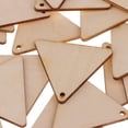 thumbnail image 3 of Pièces en Bois Non Finies en Forme de Triangle avec Trou 25 Pcs 50mm, 3 of 8