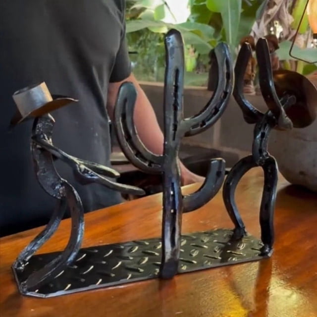 Todaioua Western Cowboy & Cactus Statue Wine Rack - Black Modern Single Wine Bottle Holder Countertop for Bar Kitchen Table Decor, Small Decorative Bottle Holder Rack
