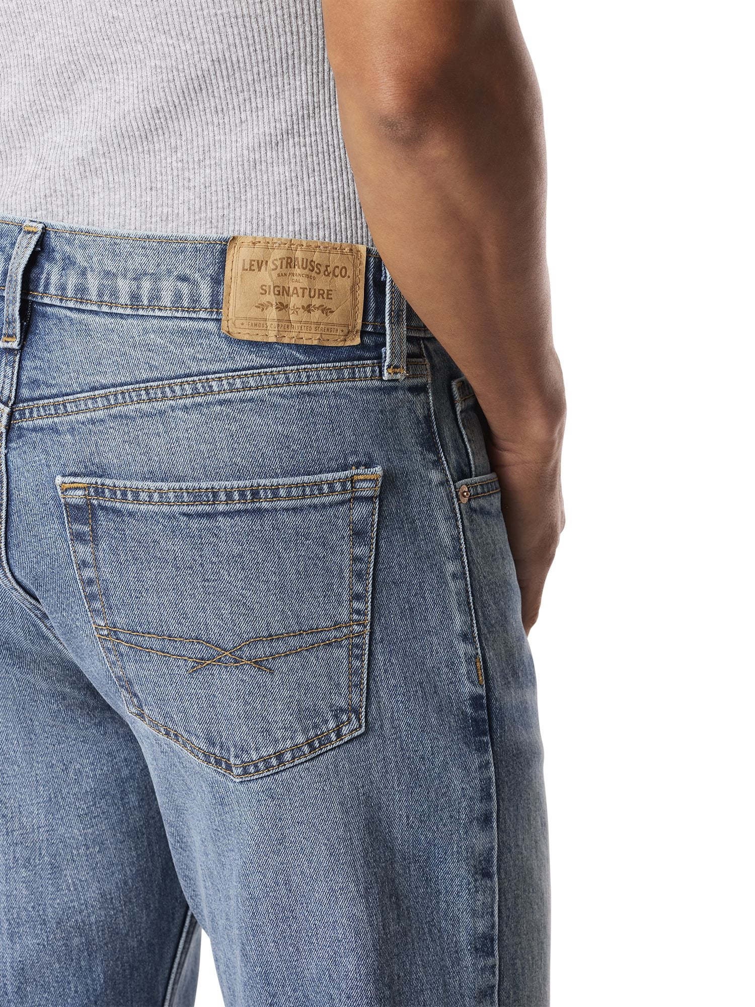 Levi Strauss Signature™ COUPE BOOTCUT DÉCONTRACTÉE