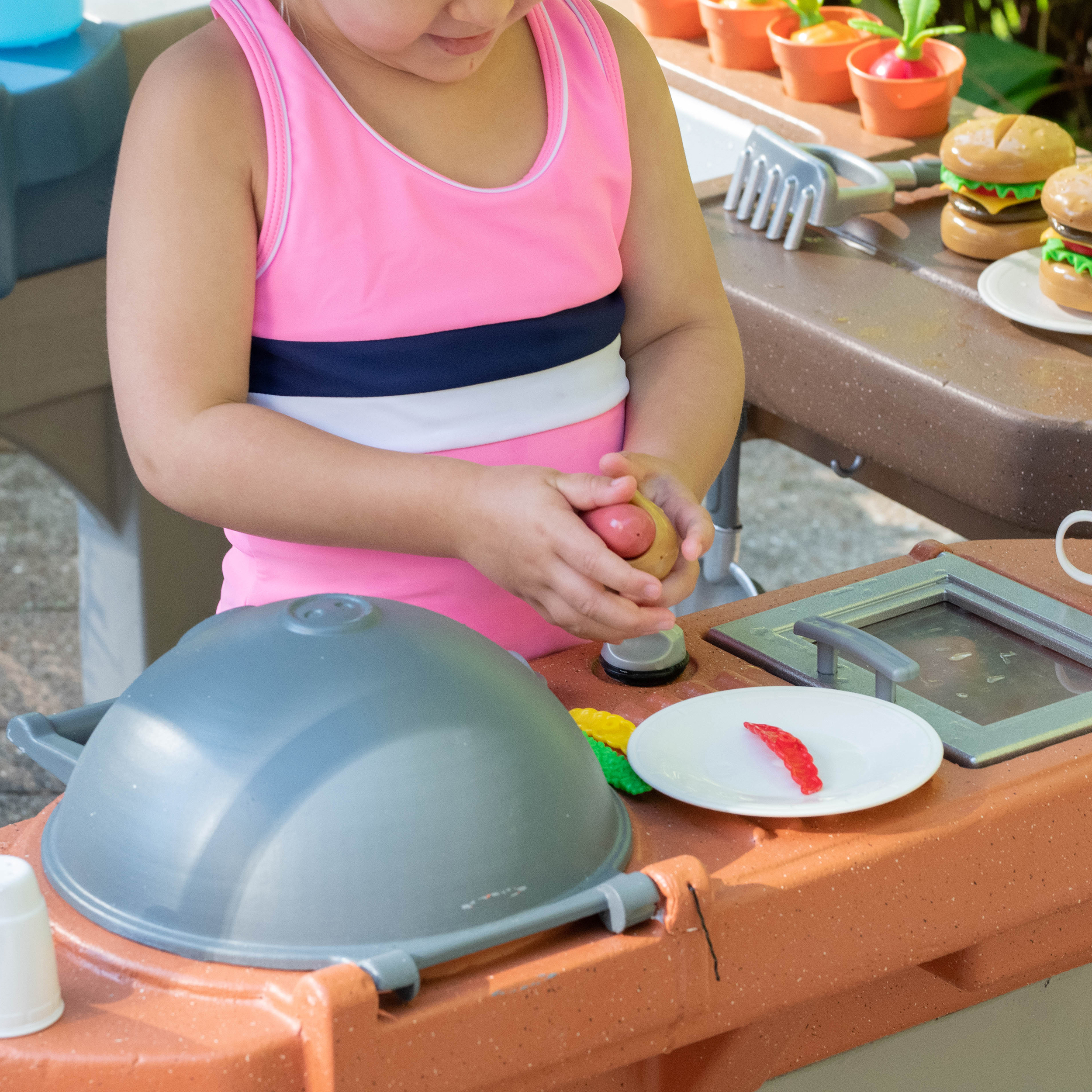 Step2 Grill & Splash Play Center with Canopy, Outdoor Water Table Playset for Toddlers & Kids, Ages 2+