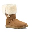 thumbnail image 3 of UGG Botte d'Hiver pour Femme Bailey Button Triplet II, Châtaigne, 6 B US, 3 of 7