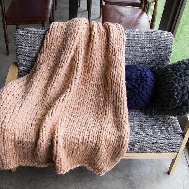 Thick Crochet Chunky Cable Knit Blanket Beautiful Handmade Cover Yarn Wool Bulky Bed Spread Throw For Home Decor