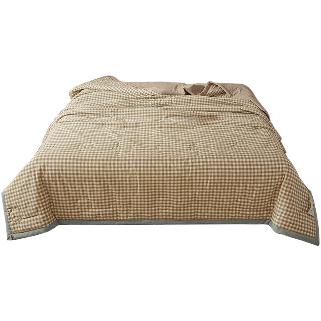 Spring And Autumn Thick Quilted Warm Season Thick Quilted Core Quilted Bedding 59 X 78 Inches