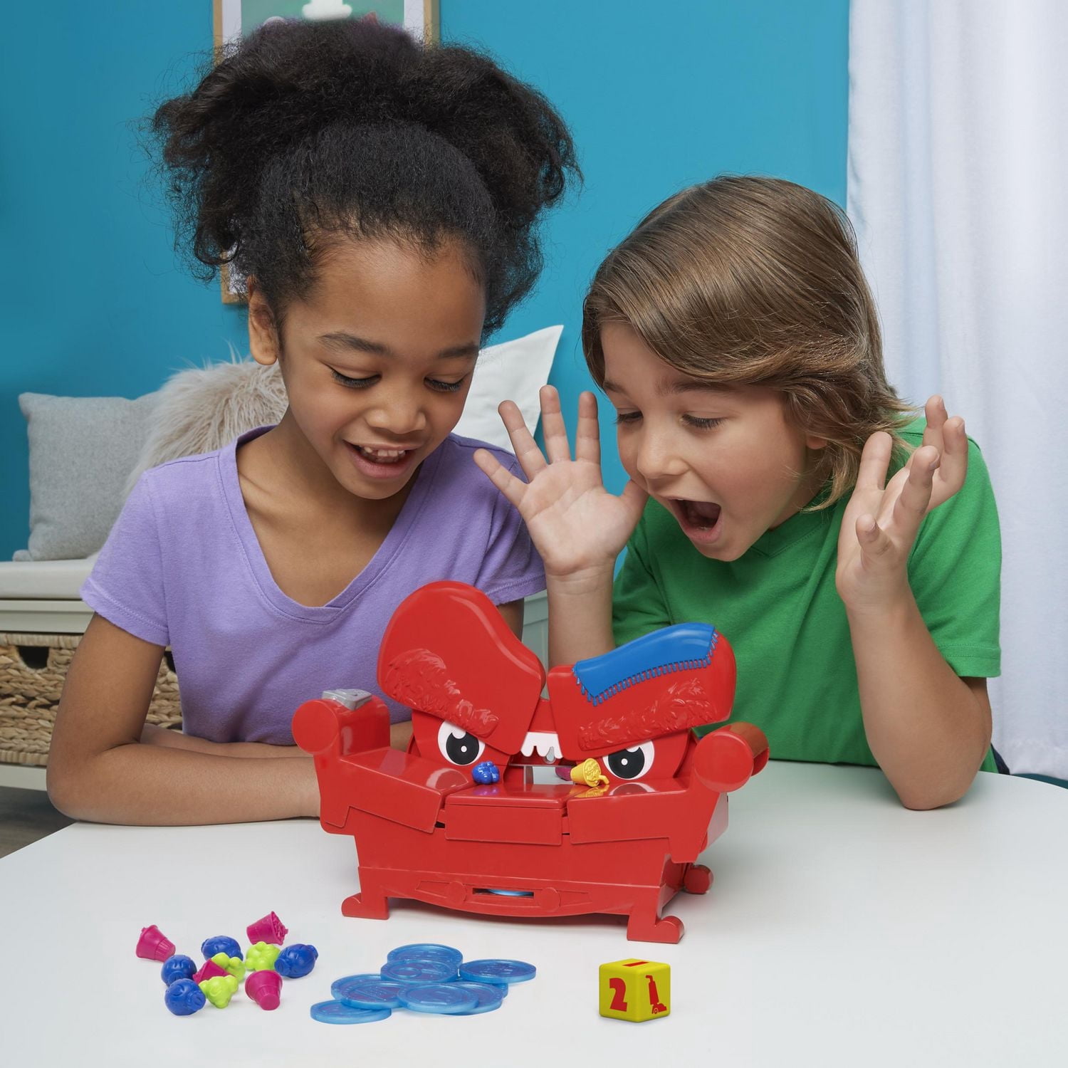 Grouch Couch, the furniture with attitude game, jeu pour les familles et les enfants à partir de 5 ans