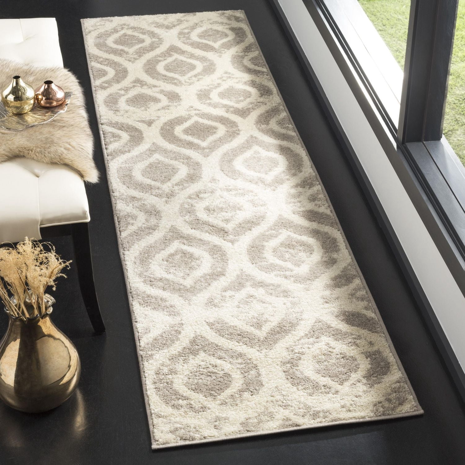 SAFAVIEH Amsterdam Flint Geometric Area Rug