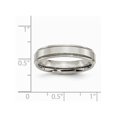 thumbnail image 2 of Bague Alliance pour Homme en Titane 5 mm Ajustement Confortable Bord Nervuré, 2 of 5