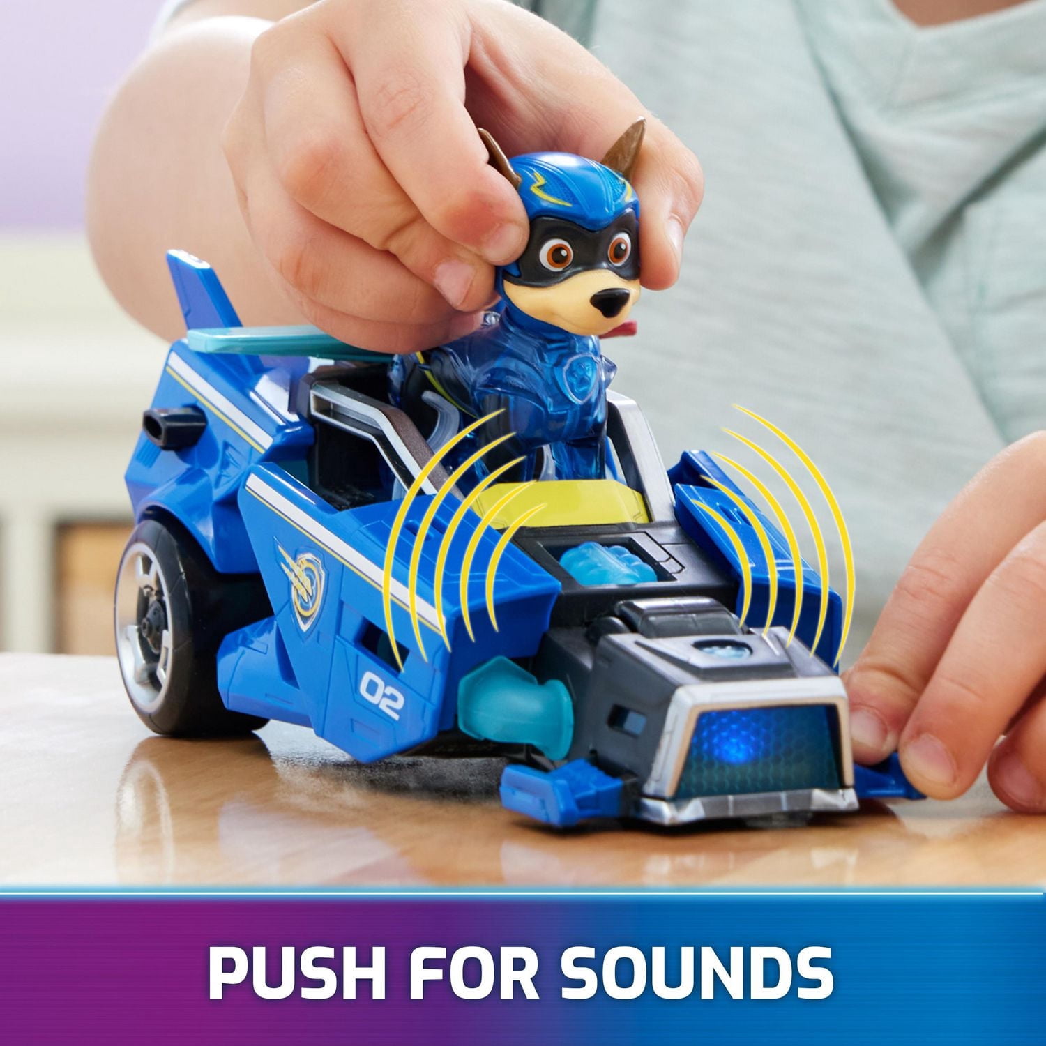 PAW Patrol : La Super Patrouille le film, Voiture avec figurine articulée Chase Super-Chiots, sons et lumières, jouets pour filles et garçons camion partir de 3 ans