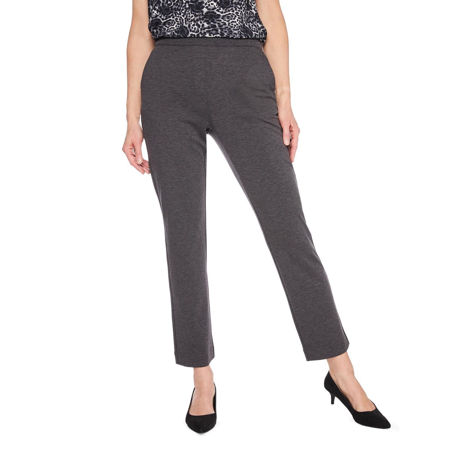 Iyla Women's Straight Leg Pant
