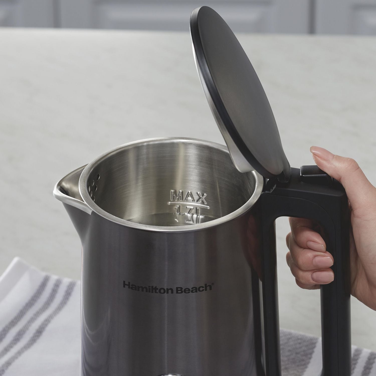 Hamilton Beach Digital Temperature-Control Electric Kettle, Double-Wall Stainless Steel, 1.7L, 1500 Watts, Black, 40851