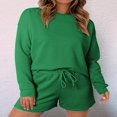 thumbnail image 3 of Ensemble de Sweat-Shirt et Short Assortis pour Pyjamas Féminins, 3 of 9