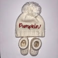 thumbnail image 1 of So Dorable Ensemble bonnet citrouille et chaussons en tricot, 1 of 1